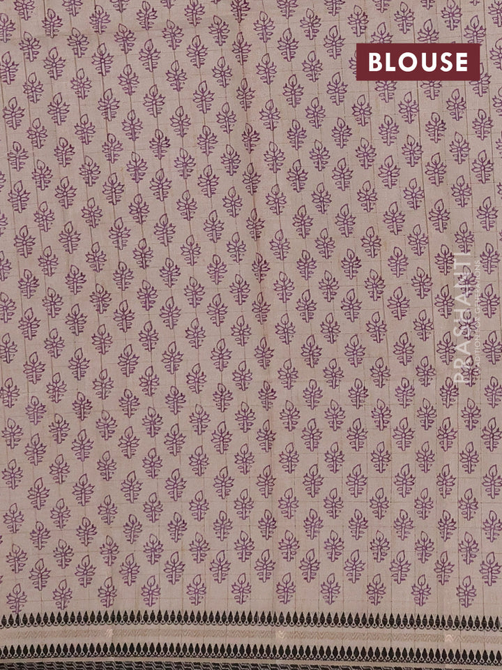 Semi tussar saree lavender and beige with allover zari checked pattern and temple design zari woven border