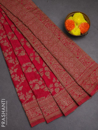 Banarasi semi crepe saree pink with allover thread & zari weaves and woven border