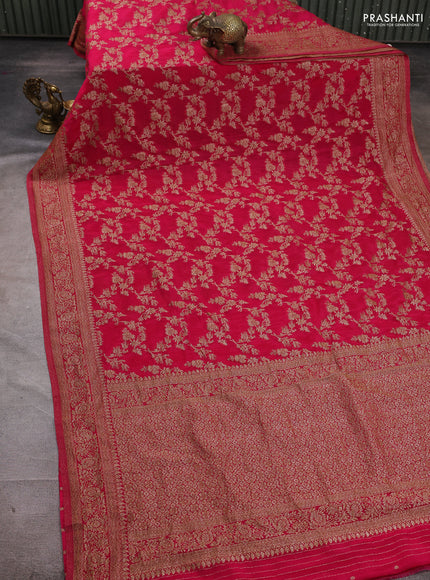 Banarasi semi crepe saree pink with allover thread & zari weaves and woven border