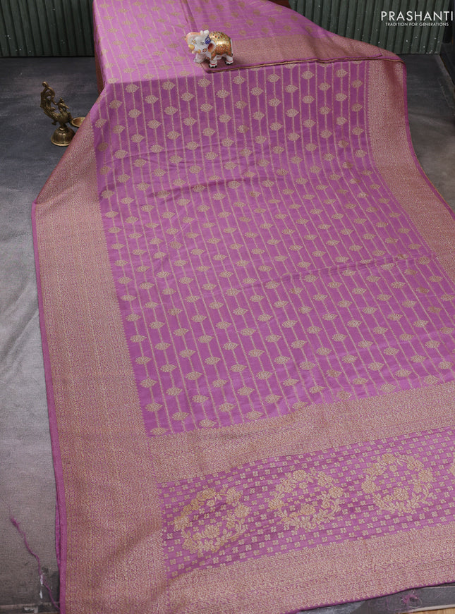 Banarasi semi crepe saree lavender with allover thread & zari weaves and woven border