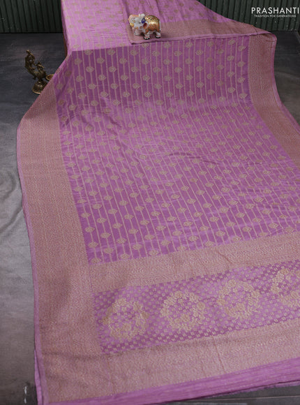 Banarasi semi crepe saree lavender with allover thread & zari weaves and woven border