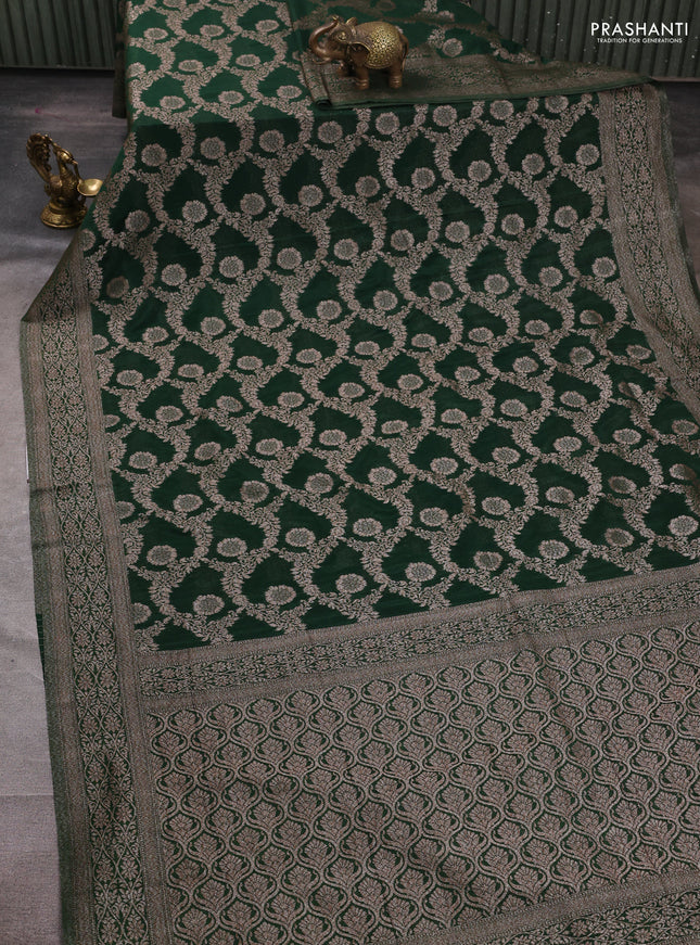 Banarasi semi crepe saree green with allover thread & zari weaves and woven border