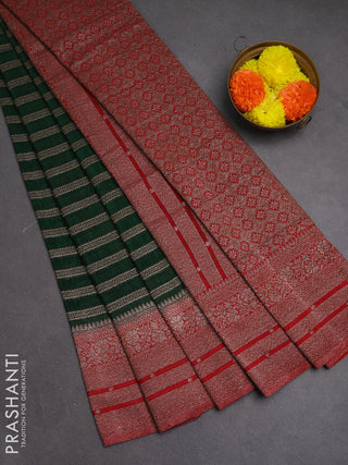 Banarasi semi crepe saree green and red with allover thread & zari weaves and woven border