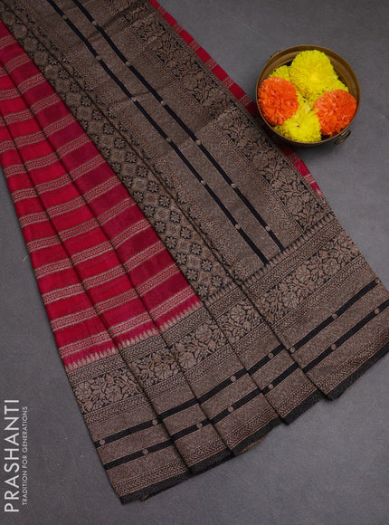 Banarasi semi crepe saree pink and black with allover thread & zari weaves and woven border