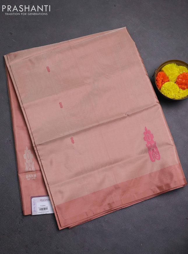 Banana pith saree sandal and peach shade with thread woven buttas and contrast border