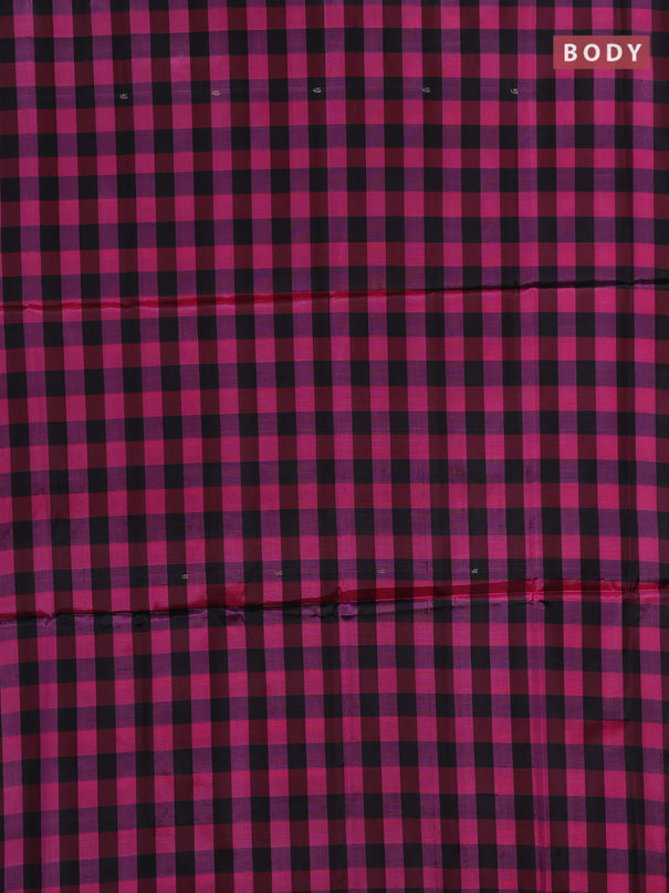 Banana pith saree black and pink with allover checked pattern in borderless style