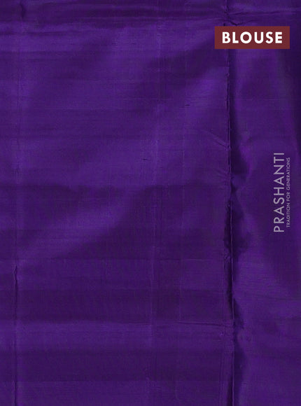 Banana pith saree teal green and violet with allover checked pattern in borderless style