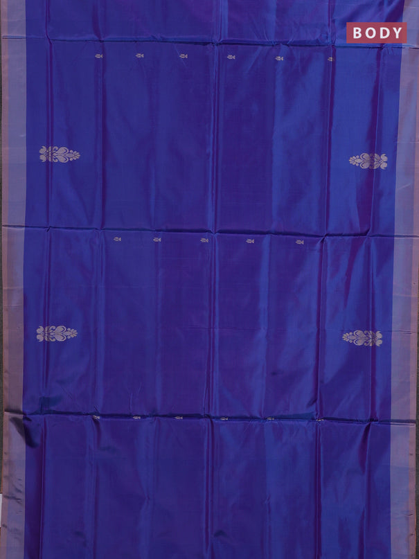 Banana pith saree cs blue and peach shade with thread woven buttas in borderless style