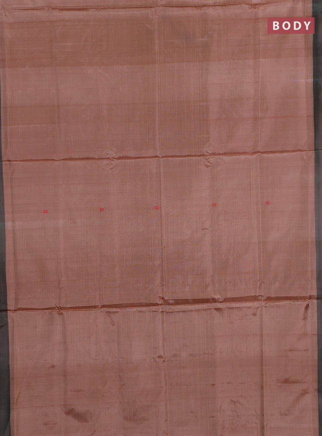 Banana pith saree peach shade and dual shade of green with thread woven buttas and contrast border