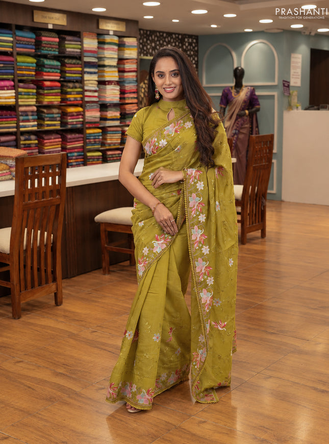 Green Mul Chanderi Saree - Embroidery