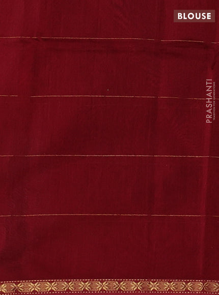 Maheshwari silk cotton saree rust shade with allover zari weaves & buttas and small zari woven border