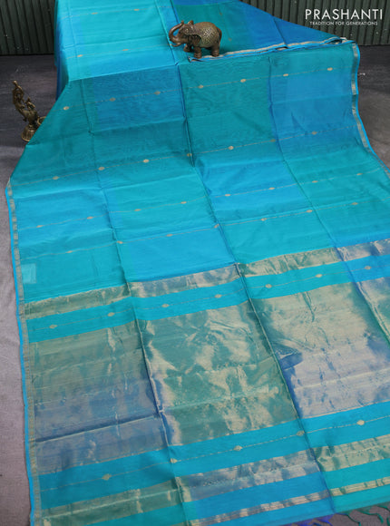 Maheshwari silk cotton saree teal green with allover zari stripe pattern and small zari woven border