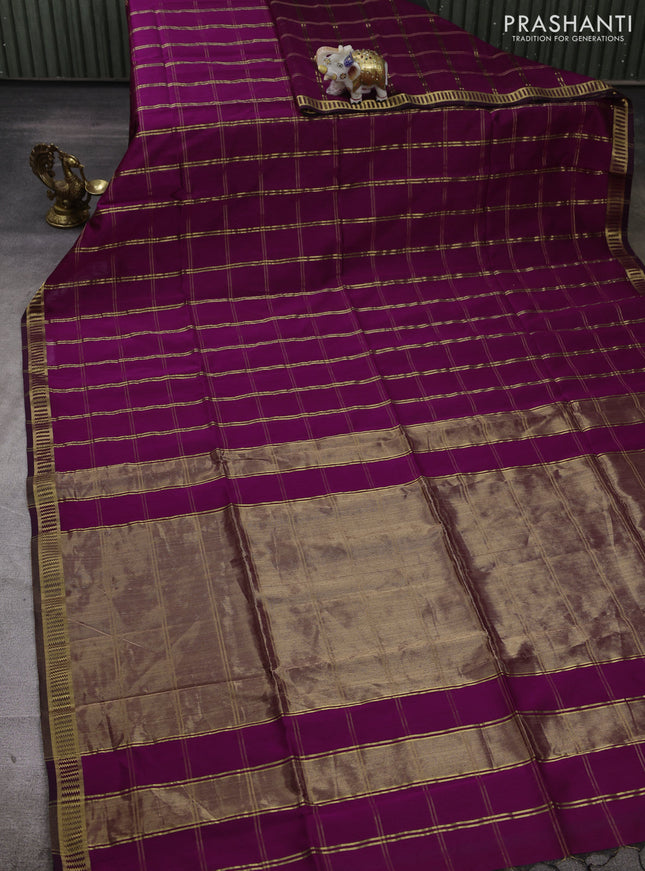 Maheshwari silk cotton saree deep purple with allover zari checked pattern and zari woven border