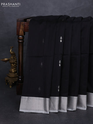 Maheshwari silk cotton saree black and grey with silver zari woven buttas and zari woven border