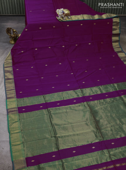 Maheshwari silk cotton saree deep magenta pink and green with zari woven buttas and zari woven border