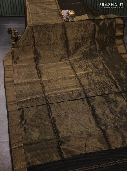 Maheshwari silk cotton saree black with allover zari checked pattern and zari woven border
