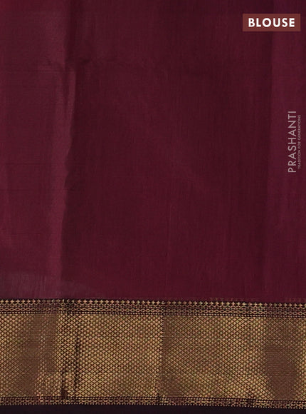 Maheshwari silk cotton saree deep wine shade with zari weaves pattern and woven border
