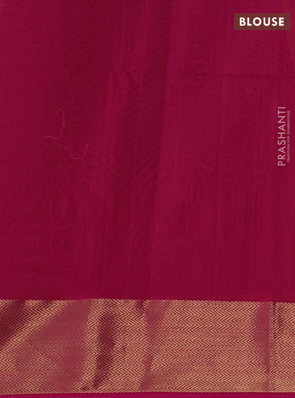 Maheshwari silk cotton saree deep magenta pink and magenta pink with zari woven buttas and zari woven border