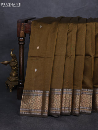 Maheshwari silk cotton saree mehendi green with allover zari woven buttas and zari woven border