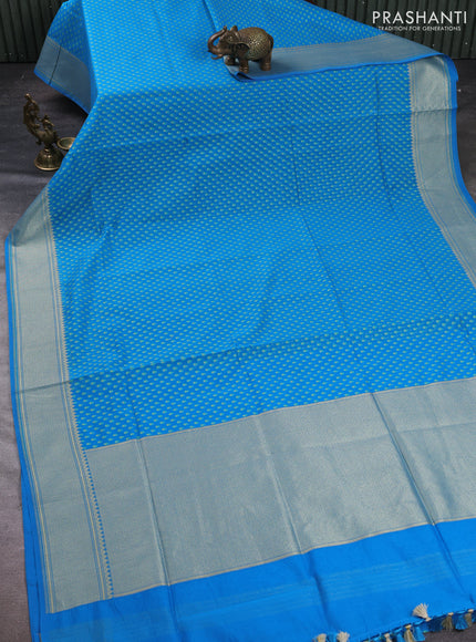 Banarasi silk cotton saree cs blue with allover thread & zari woven buttas and temple design zari woven border