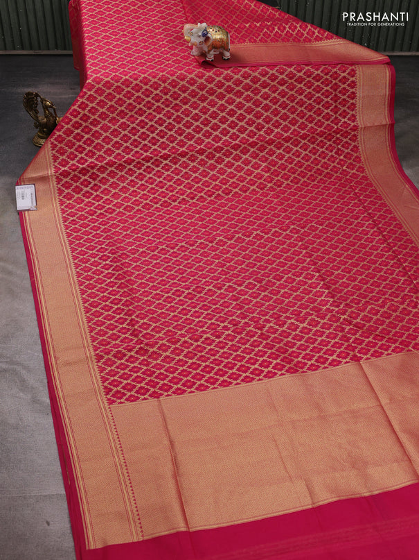 Banarasi silk cotton saree dark pink with allover thread & zari woven brocade weaves and temple design zari woven border