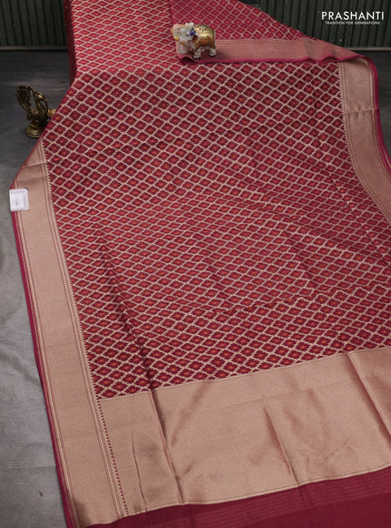 Banarasi silk cotton saree maroon with allover thread & zari woven brocade weaves and temple design zari woven border