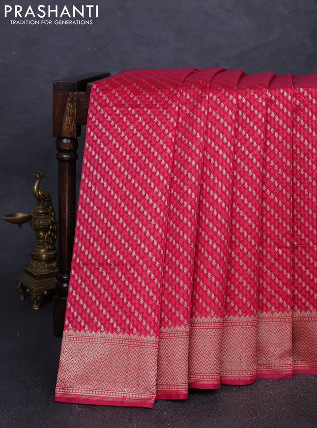 Banarasi silk cotton saree dark pink with allover thread & zari woven brocade weaves and temple design zari woven border