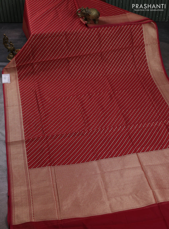 Banarasi silk cotton saree maroon with allover thread & zari woven brocade weaves and temple design zari woven border