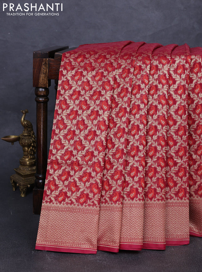Banarasi silk cotton saree maroon with allover thread & zari woven brocade weaves and temple design zari woven border