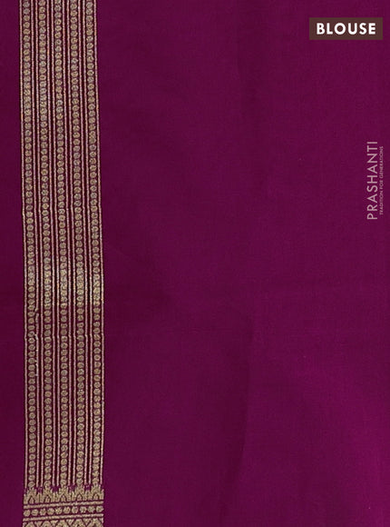 Banarasi silk cotton saree magenta pink with allover thread & zari woven brocade weaves and temple design zari woven border