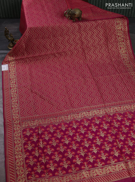 Banarasi silk cotton saree magenta pink with allover thread & zari zigzag brocade weaves and thread & zari woven border