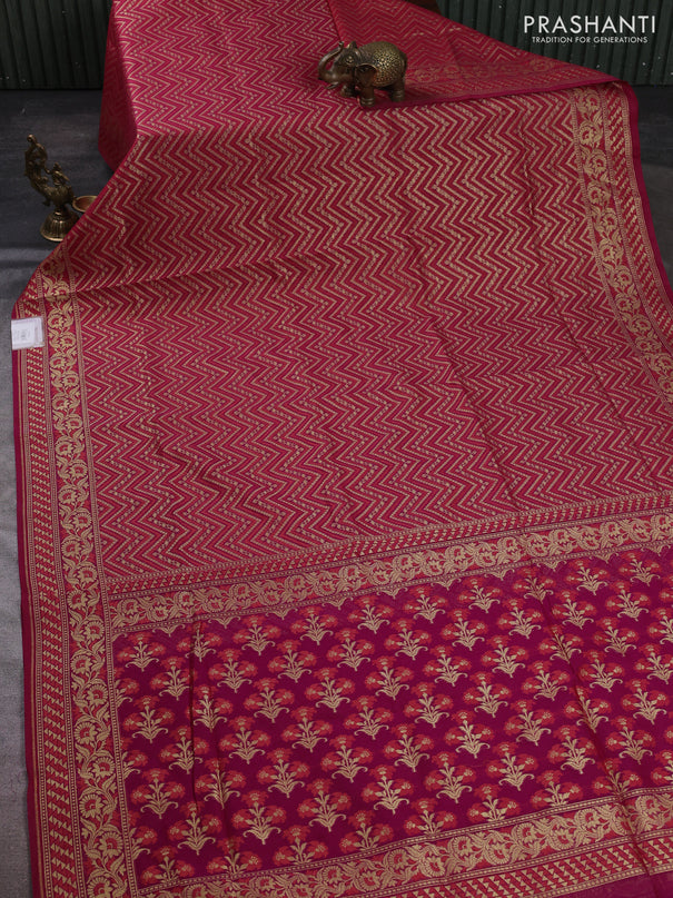 Banarasi silk cotton saree magenta pink with allover thread & zari zigzag brocade weaves and thread & zari woven border