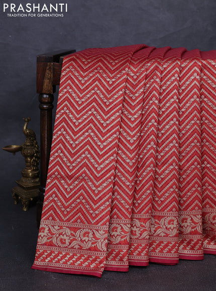 Banarasi silk cotton saree maroon with allover thread & zari zigzag brocade weaves and thread & zari woven border