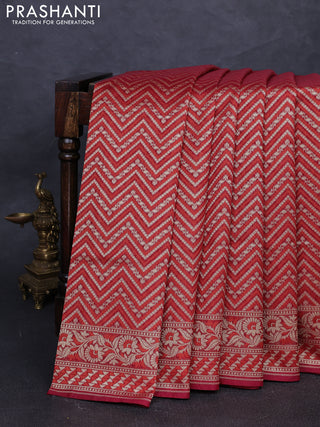 Banarasi silk cotton saree maroon with allover thread & zari zigzag brocade weaves and thread & zari woven border