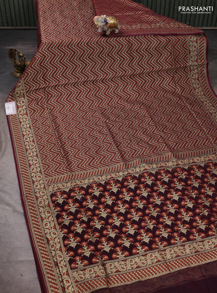 Banarasi silk cotton saree deep maroon with allover thread & zari zigzag brocade weaves and thread & zari woven border