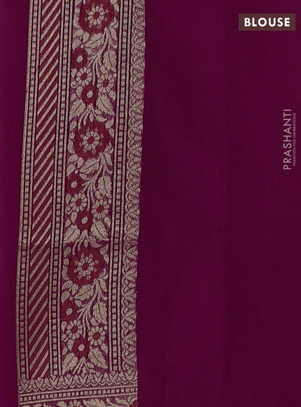 Banarasi silk cotton saree magenta pink with allover thread & zari woven brocade weaves and thread & zari woven border