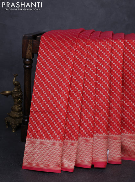 Banarasi silk cotton saree red with allover thread & zari woven buttas and temple design zari woven border