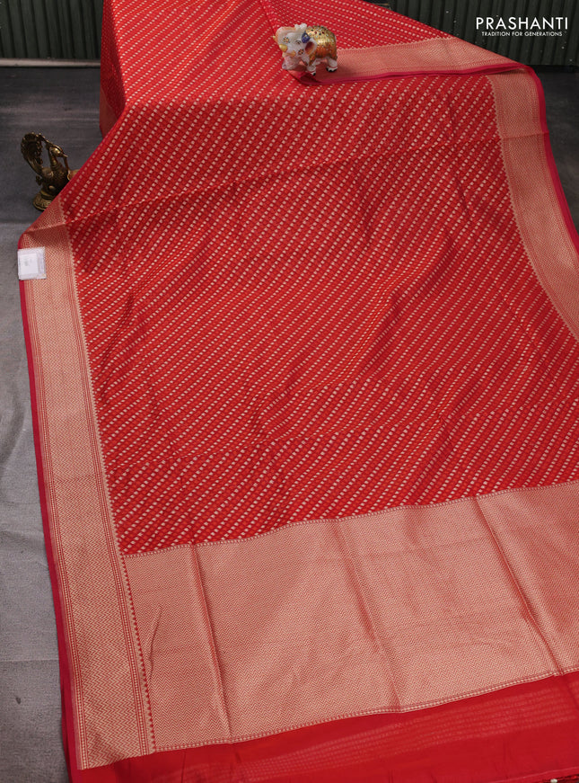 Banarasi silk cotton saree red with allover thread & zari woven buttas and temple design zari woven border