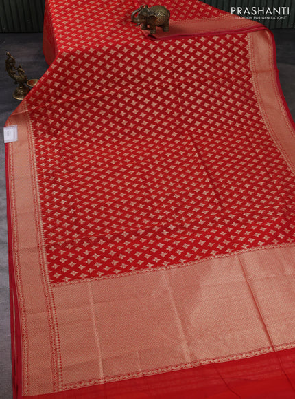 Banarasi silk cotton saree red with allover thread & zari woven buttas and thread & zari woven border