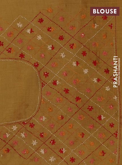 Tissue linen saree mustard green and maroon with embroidery buttas and embroidery pallu