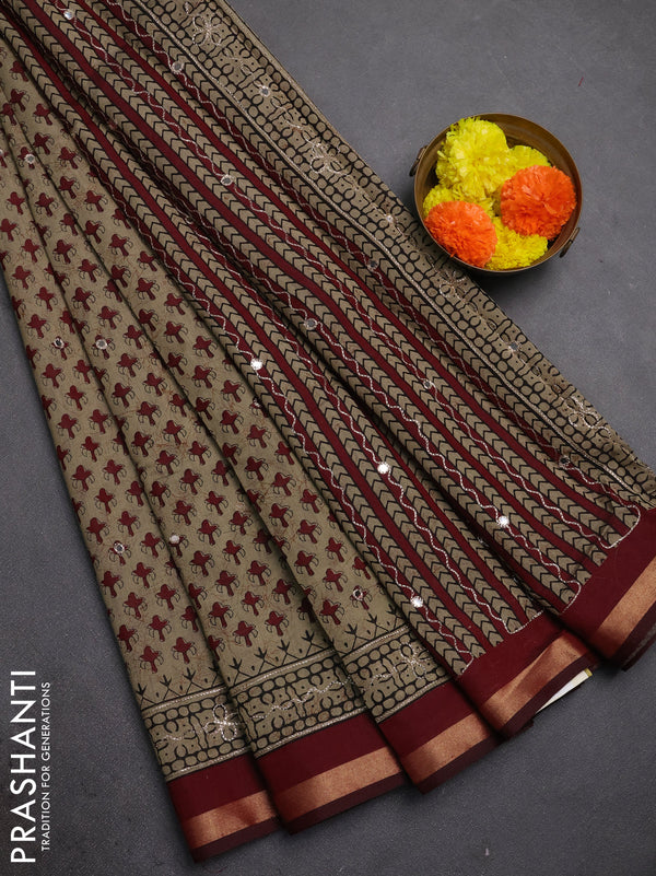 Maheshwari cotton saree beige and dark maroon with allover butta prints & mirror work and zari woven embroidery border