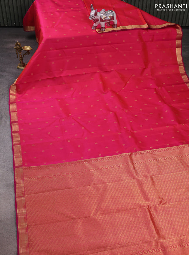 Pure kanchipuram silk saree dual shade of pink and magenta pink with allover zari woven buttas and zari woven border