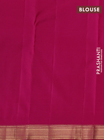 Pure kanchipuram silk saree dual shade of pink and magenta pink with allover zari woven buttas and zari woven border