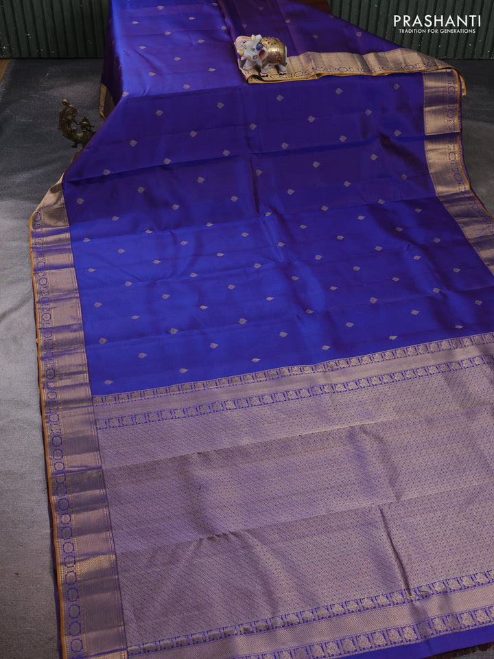 Pure kanchipuram silk saree dual shade of blue with zari woven buttas and zari woven border