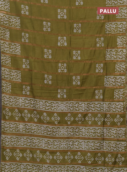 Green Semi Chanderi Saree - Batik Prints