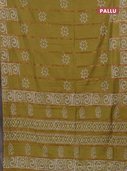 Pista Green Semi Chanderi Saree - Batik Prints
