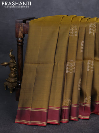 Mehendi  Green & Maroon Kanchipuram Soft Silk Saree - Buttas