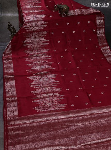 Red & Beige Poona Silk Saree - Shibori Blouse
