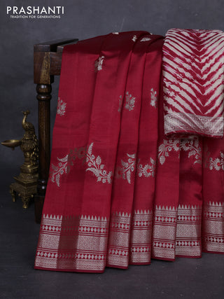 Red & Beige Poona Silk Saree - Shibori Blouse
