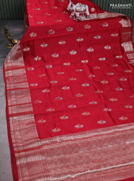 Maroon & Beige Poona Silk Saree - Shibori Blouse